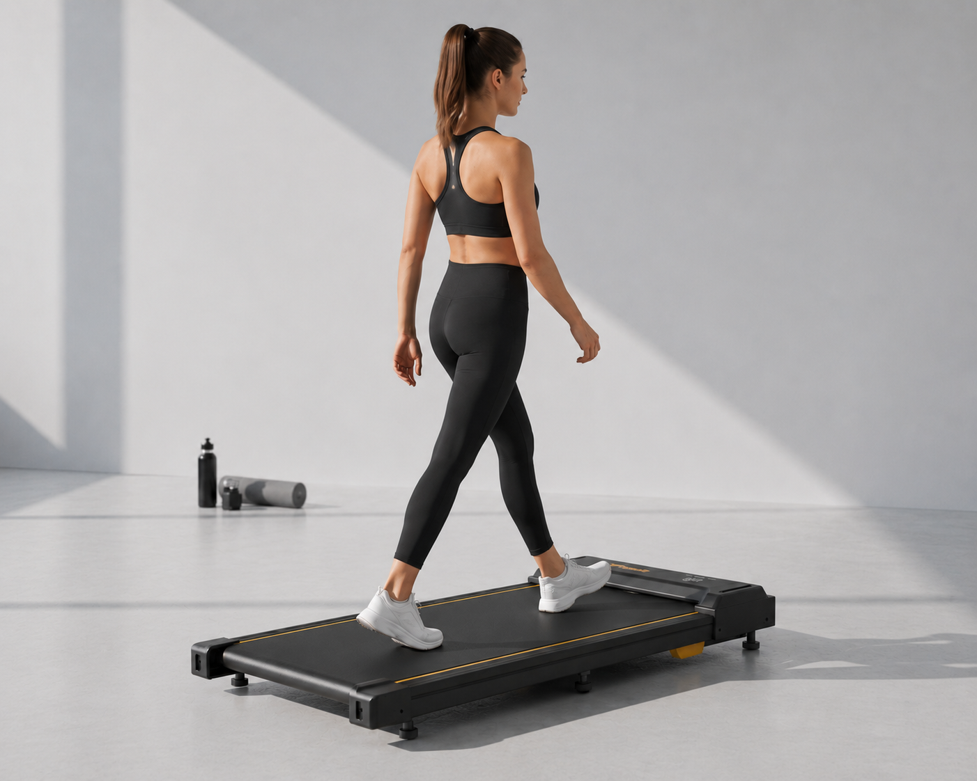 Tapis de Course Pliant Formill FT21 - Marche et Jogging à Domicile (2.5HP, 1-6 km/h)